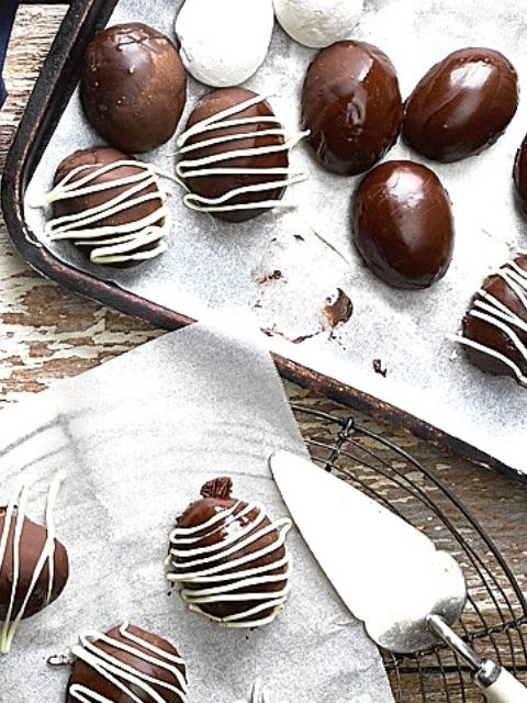 Chocolate Coated Marshmallow Easter Eggs